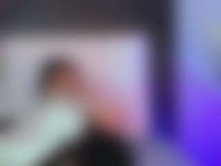 Live cam show with Aurora - Role Play on CamClone