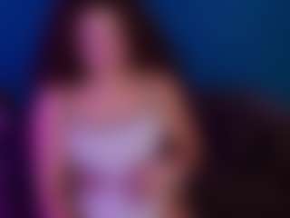 Live cam show with Celeste-Jhonson - New Brown Eyes on Milfs Live