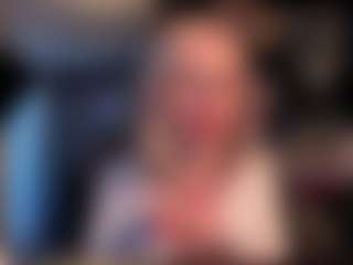 DavidaBichoff's Live Sex Cam Show
