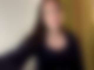 Live cam show with Jennie - Genital Piercings on Dolls Live