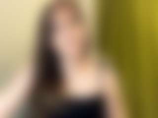 Live cam show with Jennie - Nipple Piercings on x69.live