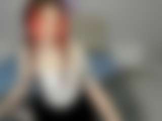 Live cam show with KellyFoss - Mature on Dare Cams