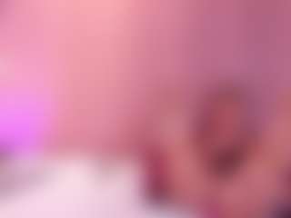 PeachMonroe's Live Sex Cam Show