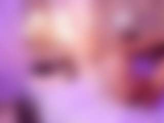 PeachMonroe's Live Sex Cam Show
