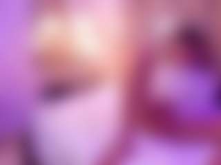 PeachMonroe's Live Sex Cam Show