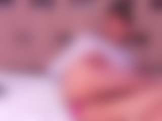 PeachMonroe's Live Sex Cam Show