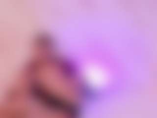 PeachMonroe's Live Sex Cam Show