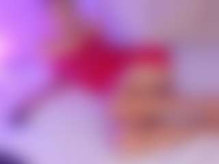 Cam Show en direct de PeachMonroe