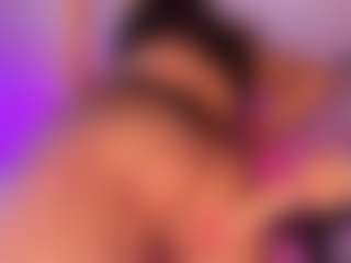 PeachMonroe's Live Sex Cam Show