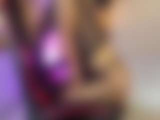 Live-sekscamshow van PeachMonroe