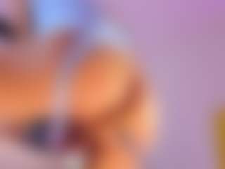 PeachMonroe's Live Sex Cam Show