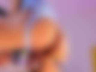 PeachMonroe's Live Sex Cam Show