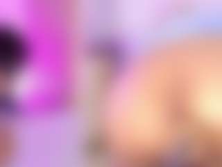 PeachMonroe's Live Sex Cam Show