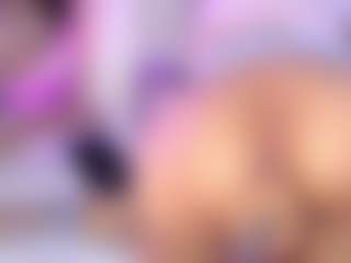 PeachMonroe's Live Sex Cam Show