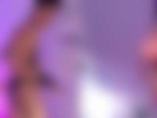 Cam Show en direct de PeachMonroe