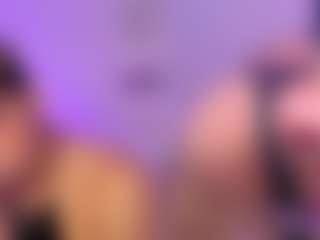PeachMonroe's Live Sex Cam Show