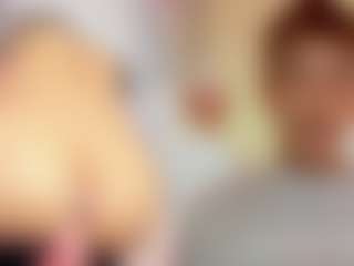 PeachMonroe's Live Sex Cam Show