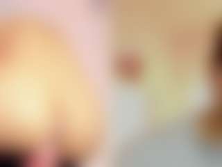PeachMonroe's Live Sex Cam Show