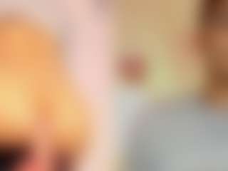 PeachMonroe's Live Sex Cam Show