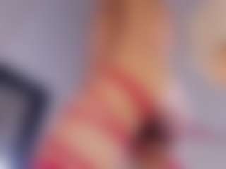 PeachMonroe's Live Sex Cam Show