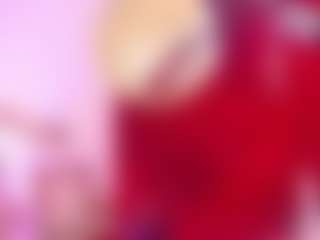 Live cam show with PeachMonroe - Brown Eyes on Gym Cam Girls
