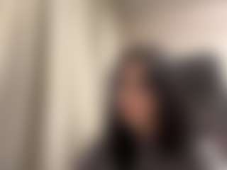 Live cam show with Carolina - Small Tits Young Adult on Milfs Live