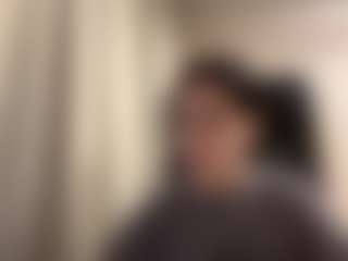 Live cam show with Carolina - Thin on Mixed Magazine Live