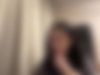 Live cam show with Carolina - New Shaved Pussy on Strip Flash - Live Sex Shows