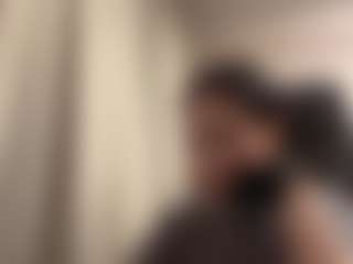 Live cam show with Carolina - New Spank on Soda Cam