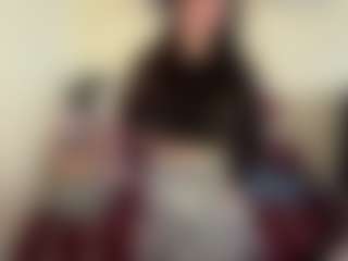 Live cam show with ValNemzin - Average on milfzrlive.com