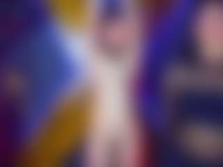 Live cam show with AiikoBdsm - Skinny on Dolls Live