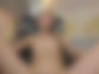 Naia-Bellemont's Live Sex Cam Show