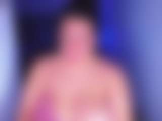 Live cam show with Karlathompson - Shower on Camsoda
