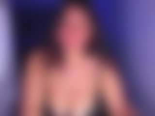 Show de câmera ao vivo com Karlathompson - Butt Plug no Camsoda