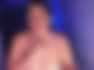 Live cam show with Karlathompson - Butt Plug on live.xheat.ai