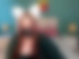 Live cam show with Alice - Body Massage on Camsoda