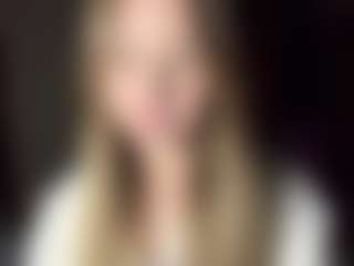 Maelle's Live Sex Cam Show
