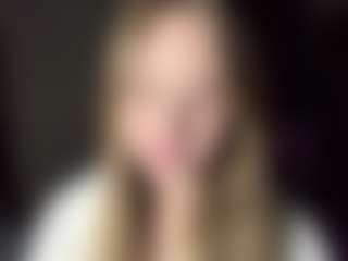 Maelle's Live Sex Cam Show