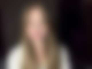 Maelle's Live Sex Cam Show