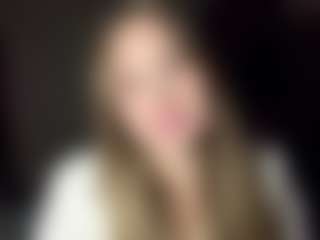 Maelle's Live Sex Cam Show