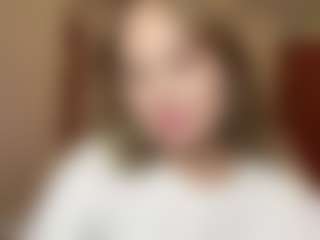 Maelle's Live Sex Cam Show