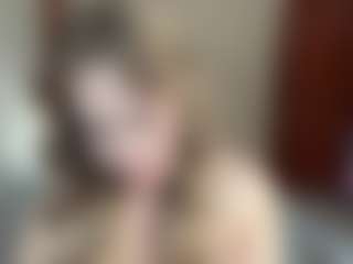Maelle's Live Sex Cam Show