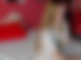 Spettacolo in cam dal vivo con MellisaVeil - Upskirt su Camsoda