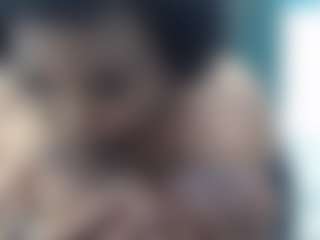 Live cam show with QueenTyla - New Big Tits on Dolls Live