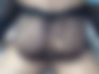 QueenTyla's Live Sex Cam Show