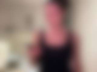 TwilaStright's Live Sex Cam Show