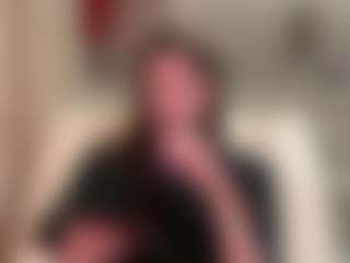 TwilaStright's Live Sex Cam Show