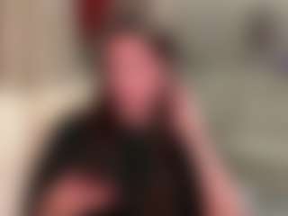 TwilaStright's Live Sex Cam Show