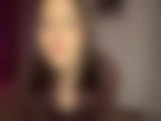 Live cam show with ValliePray - Average on TeamSkeetLive