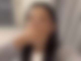Live-sekscamshow van KierstenMenjes